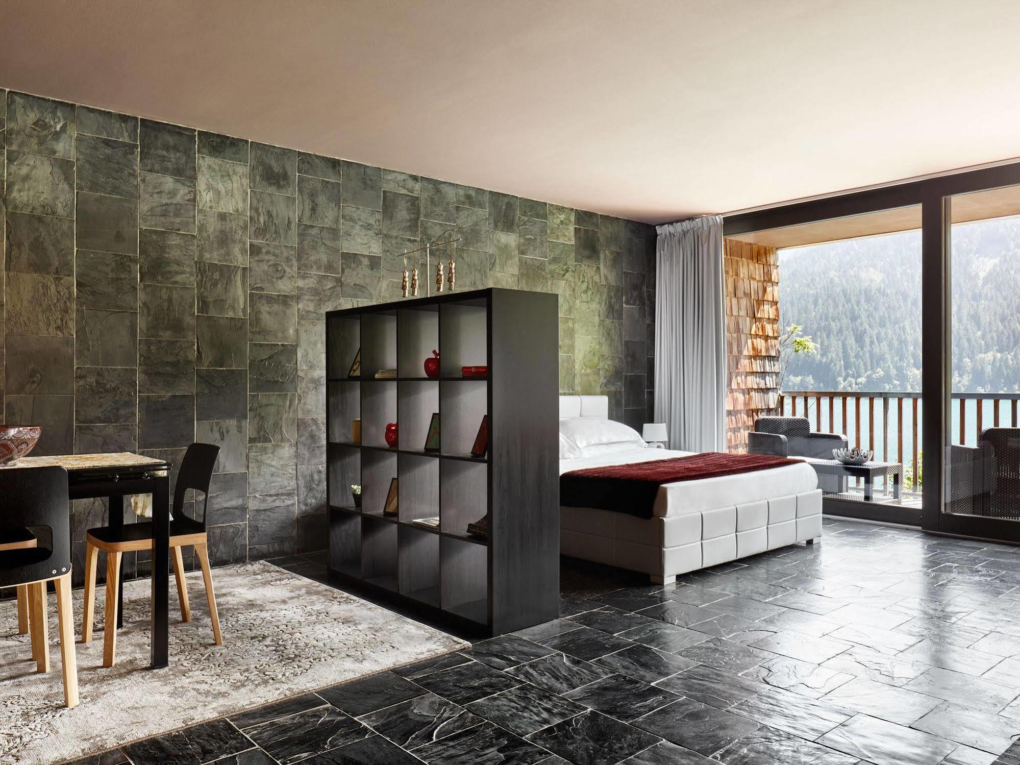 Lateis Maanja Lake Front Suite מראה חיצוני תמונה